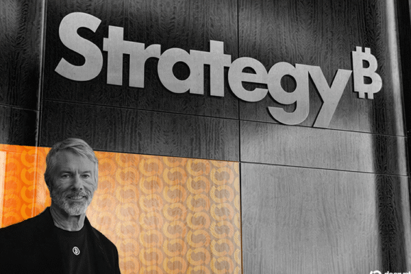 Investor strategy eliminates demand on Bitcoins profitability promises