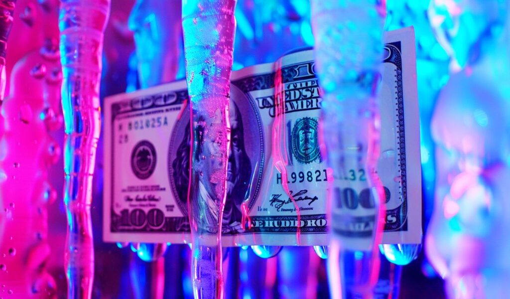 Investor Michael Burry warns that the US economy is showing a historic signal that preceded multi-year bear markets Investor Michael Burry warns that the US economy is showing a historic signal that preceded multi-year bear markets