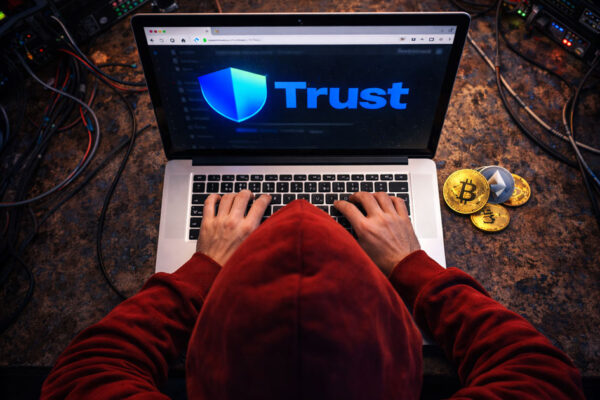 Cómo las extensiones del navegador exponen a las criptomonedas a un error de diseño fatal que la industria ignoró, perdiendo 713 millones de dólares en 2025