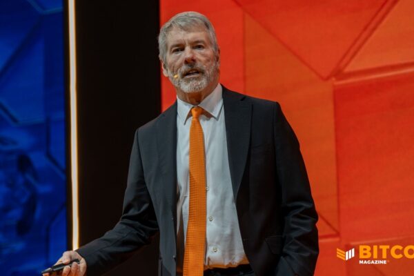 Strategy ($MSTR) Hits 52-Week Low as Bitcoin Falls to ,000